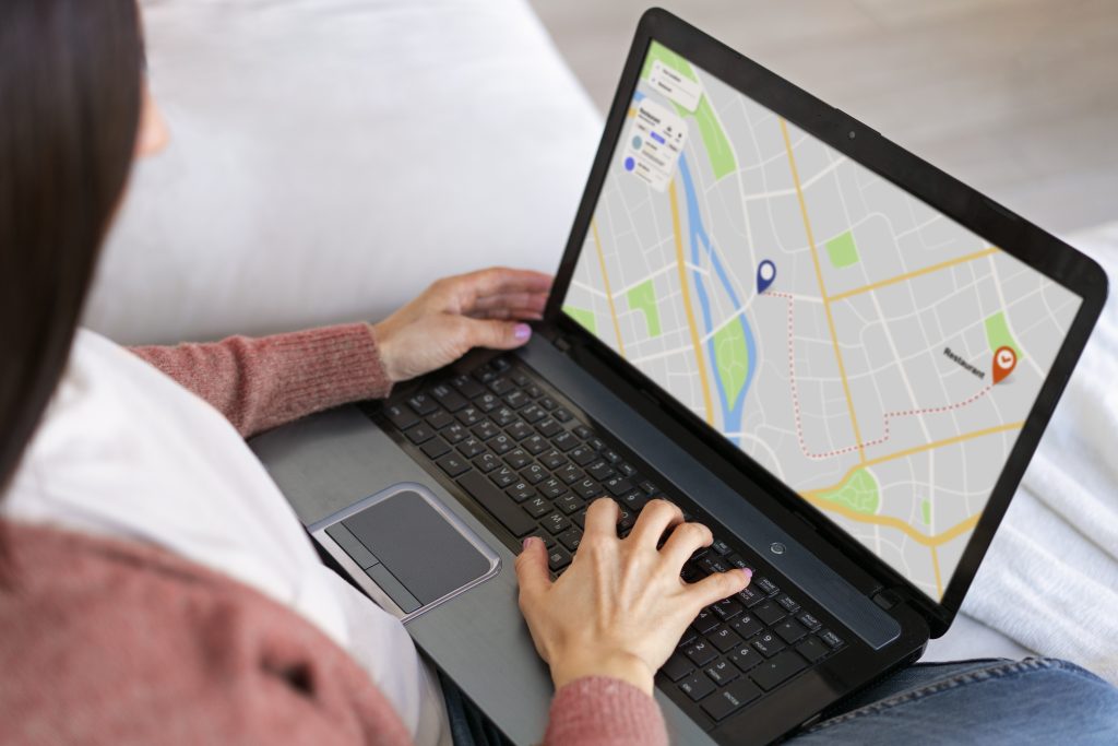 Projects 33 Real Time GPS Mapping